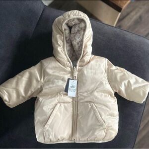BNWT Giftable GAP 0-6 mo Reversible Jacket